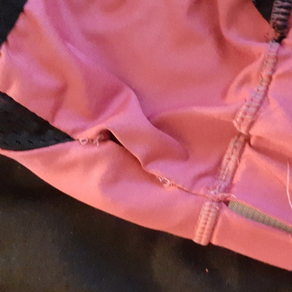 🔥B2G1Free🔥Set of 3 sports bra - Picture 9 of 9